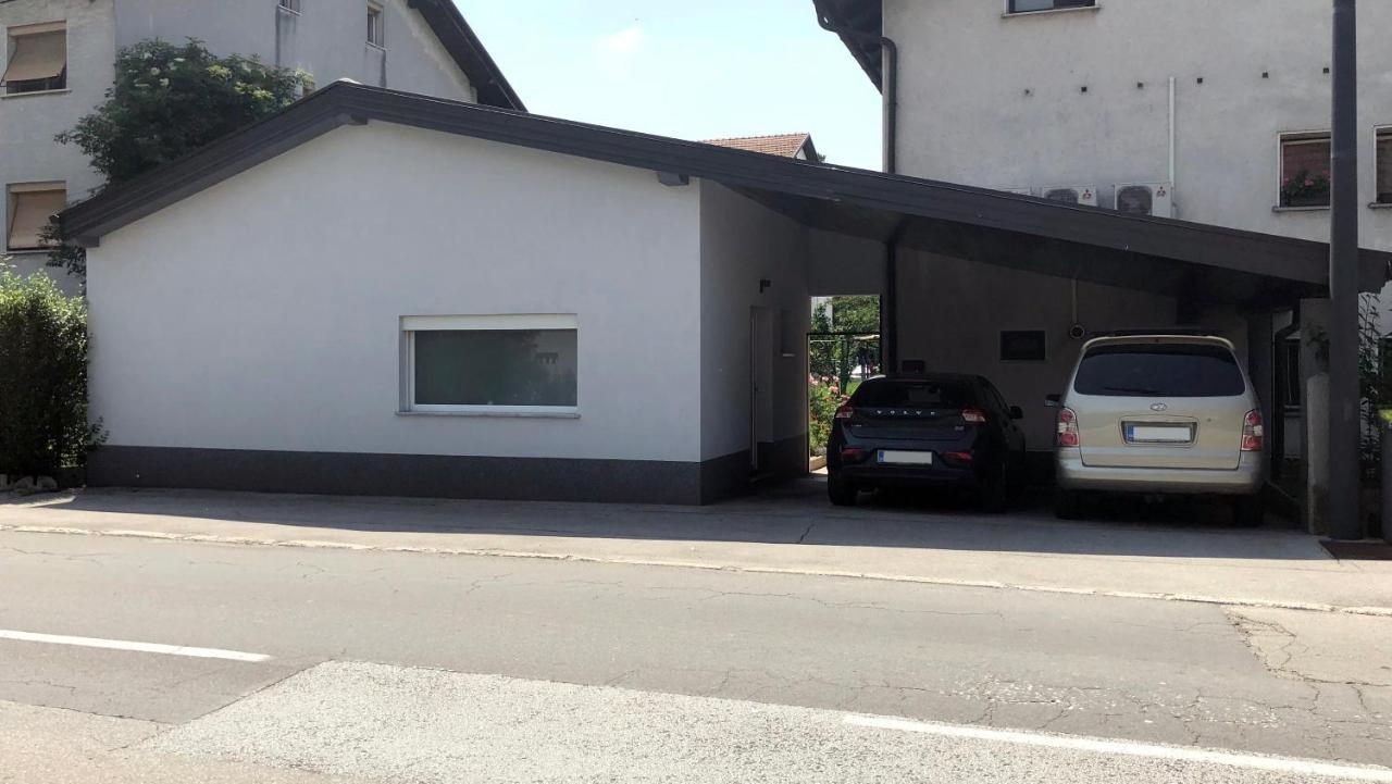 Luxury Studio Apartments Ljubljana Buitenkant foto