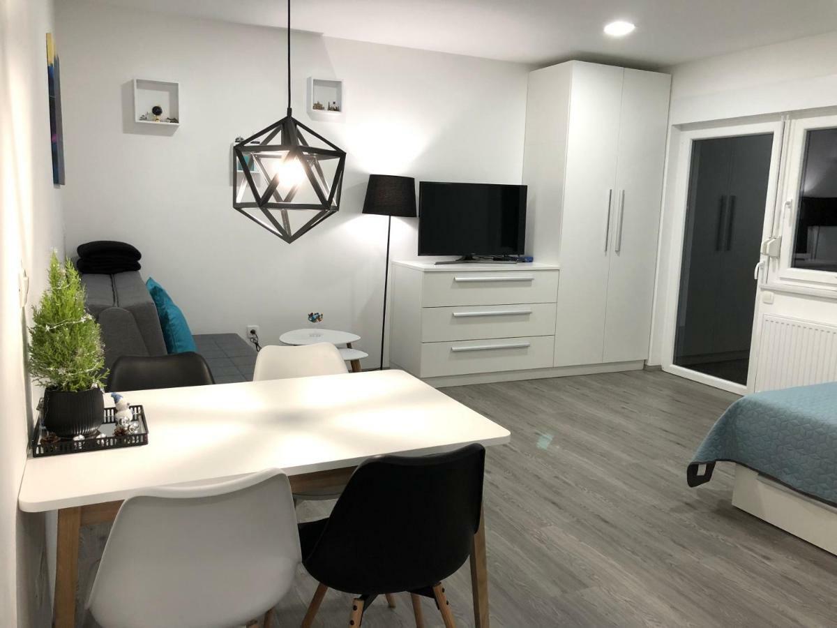 Luxury Studio Apartments Ljubljana Buitenkant foto