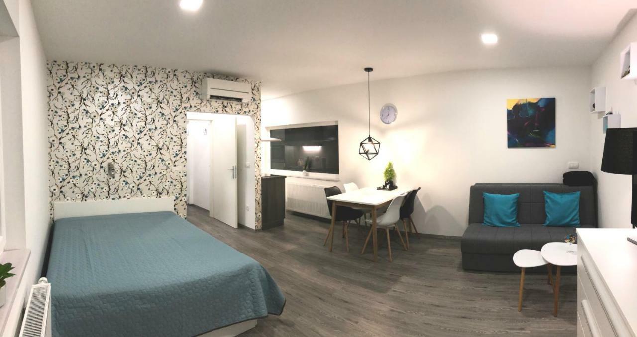 Luxury Studio Apartments Ljubljana Buitenkant foto