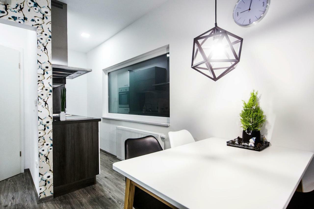 Luxury Studio Apartments Ljubljana Buitenkant foto