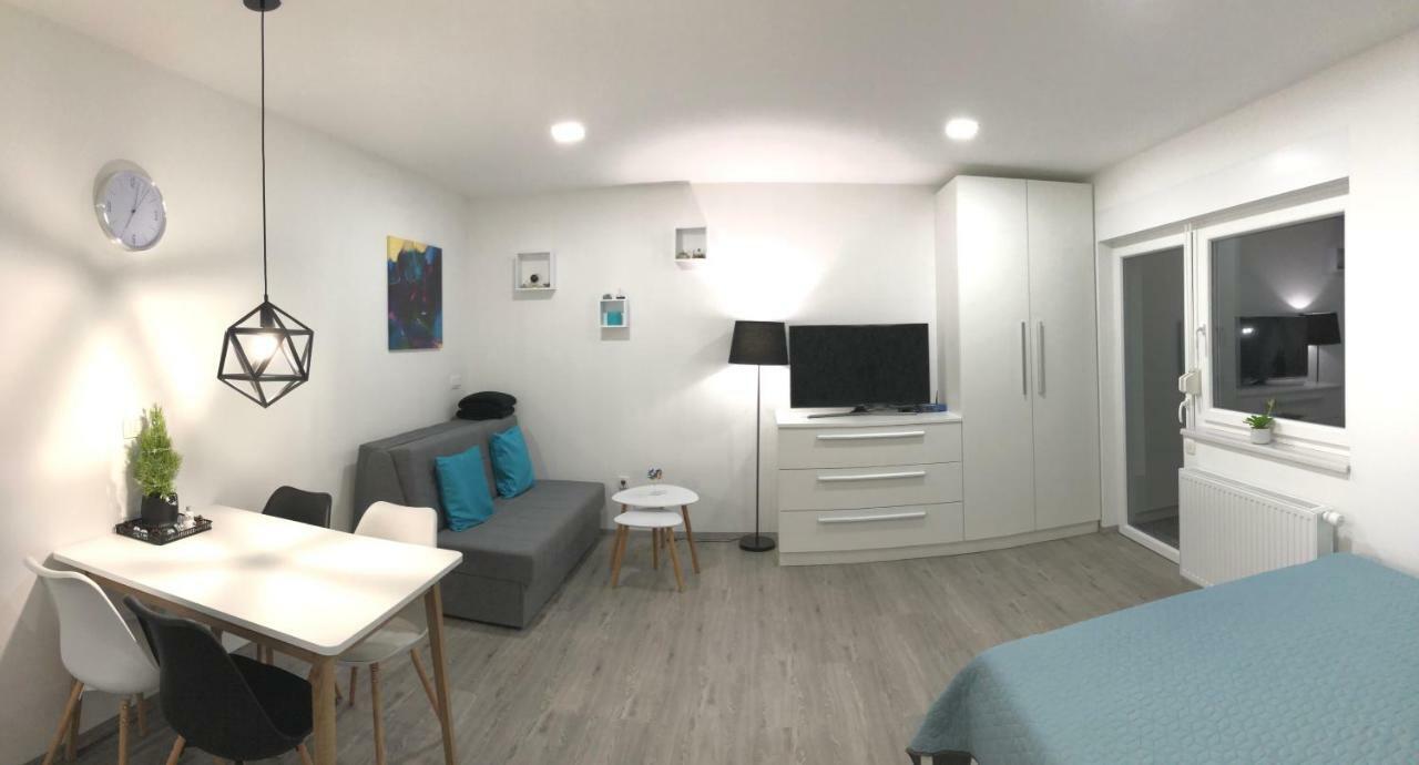 Luxury Studio Apartments Ljubljana Buitenkant foto