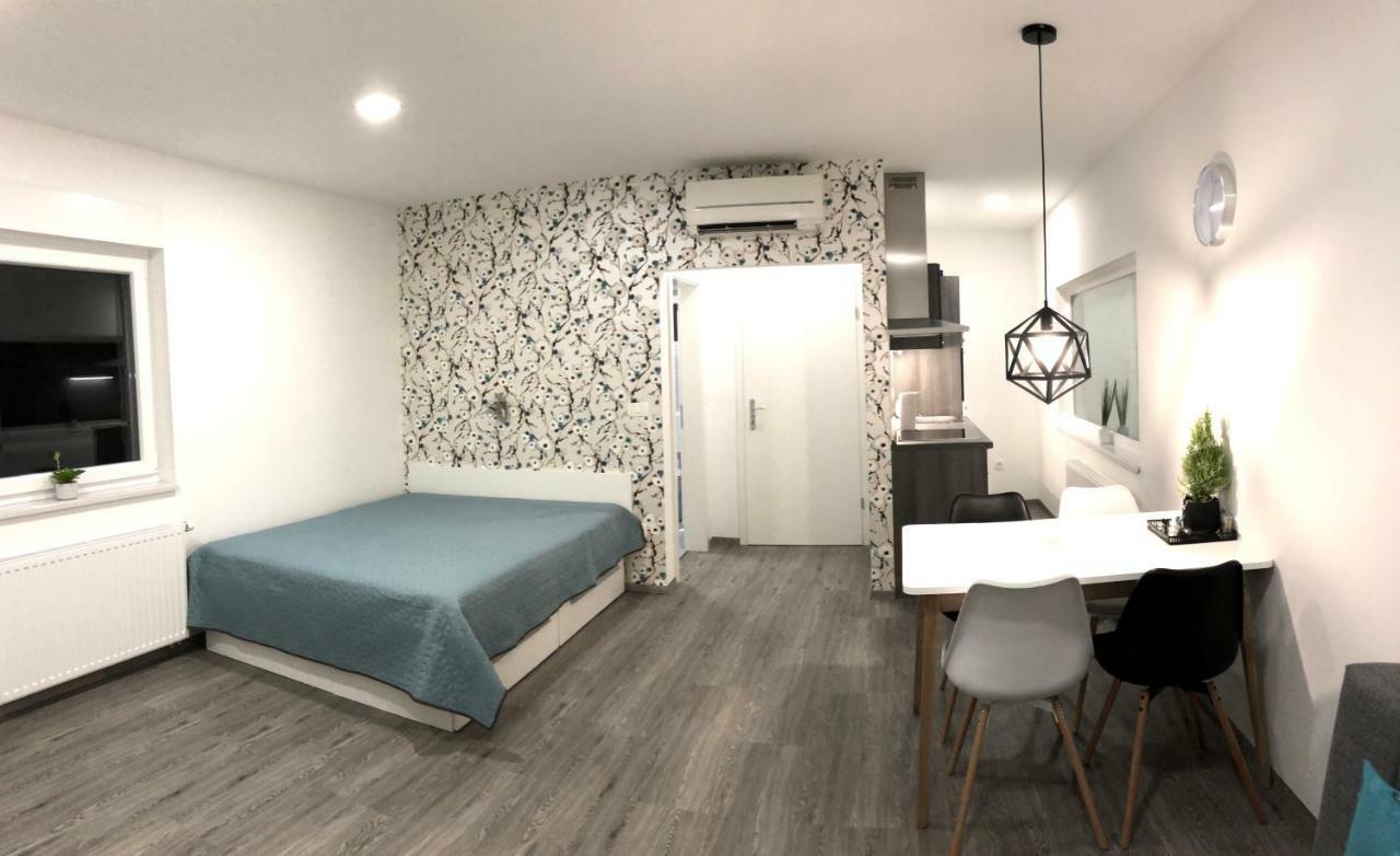 Luxury Studio Apartments Ljubljana Buitenkant foto